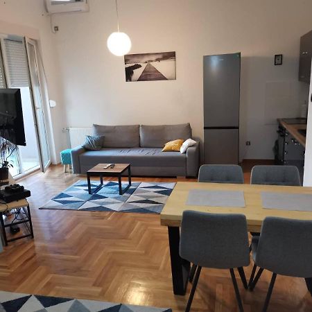 Apartment Luki Novi Sad Exterior foto